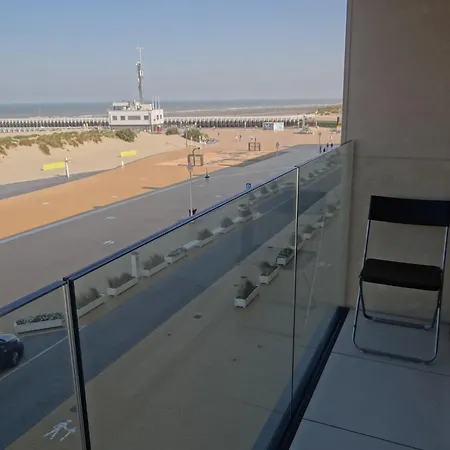 Rubens 0302 With Sea View Nieuwpoort
