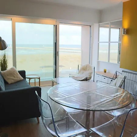 Rubens 0302 With Sea View Apartment
